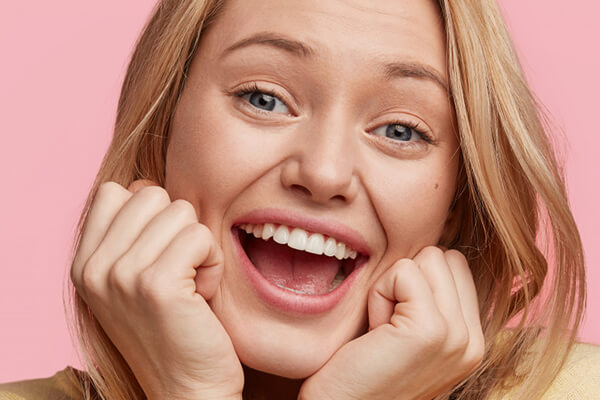 Bělení zubů Smile Centrum Stomatologie